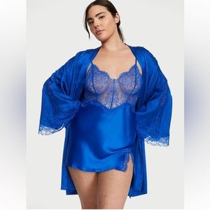 Victoria’s Secret S Blue Lace Top Satin Slip, NWT